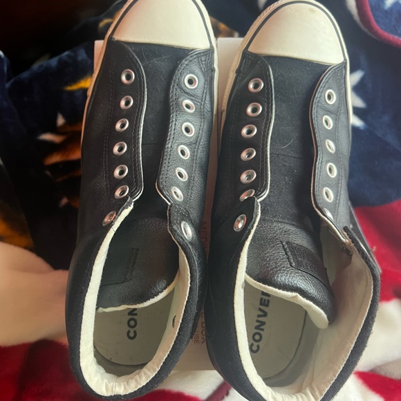 Leather Converse Size 11 No laces or box - Picture 2 of 2